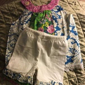 2 piece floral by Purr fect